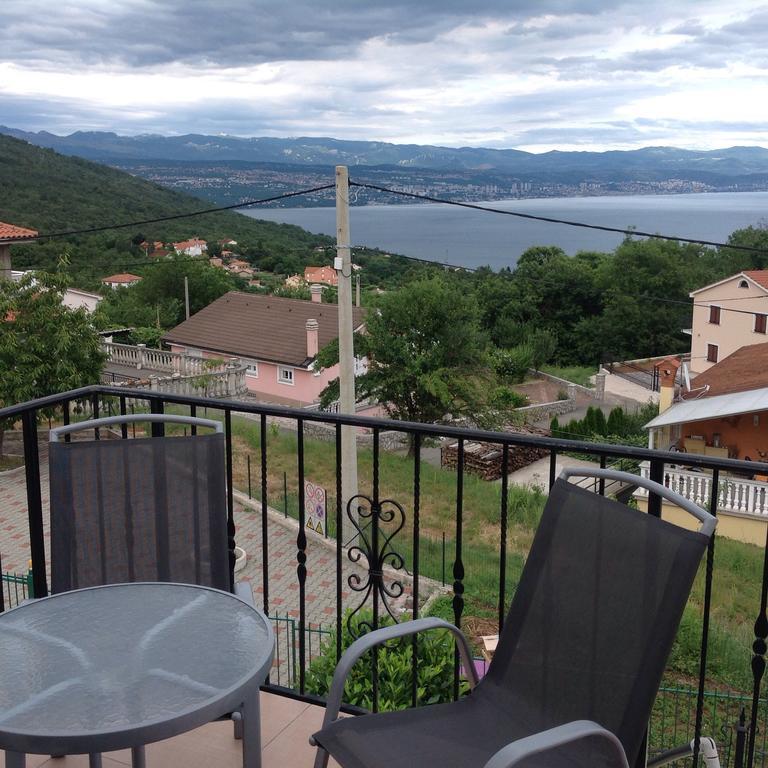 Apartman Dubravka 1 Lovran Exterior foto