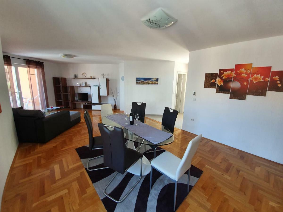 Apartman Dubravka 1 Lovran Exterior foto